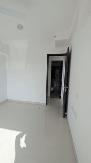Room in 2 BHK Apartment at Sunteck City Avenue 4, Goregaon West – for Sale