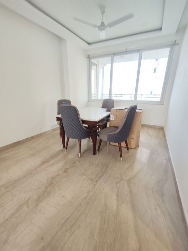 3.5 BHK + Servant Room 1695 Sq.Ft. Apartment in Sikka Kimaantra Greens