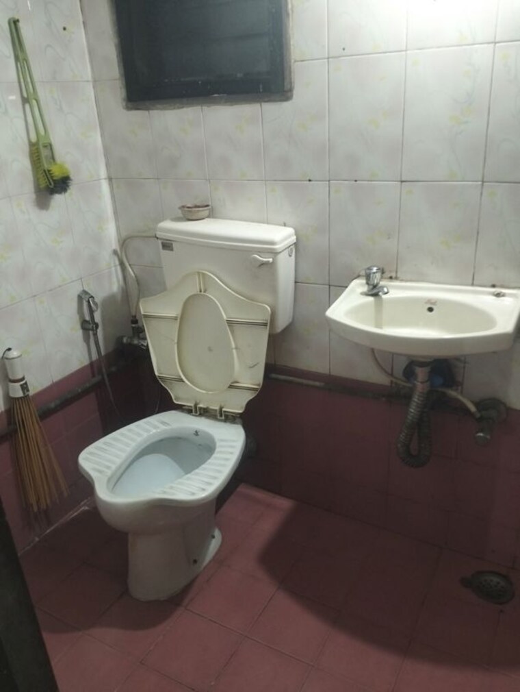 Bathroom, gaurav-residency 2 Bedroom 960 Sq.Ft. Apartment In Mira Road Thane 10435867
