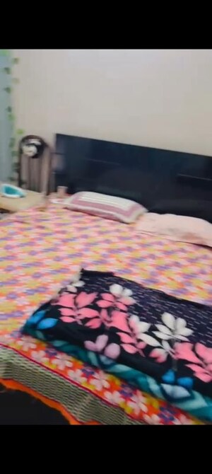 Bedroom in  Apartment at Mahagun My Woods, Sector 16c Greater Noida – for Rent