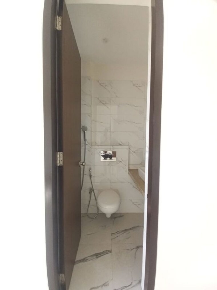 Bathroom, hubtown-rising-city 2.5 Bedroom 834 Sq.Ft. Apartment In Ghatkopar East Mumbai 10435900