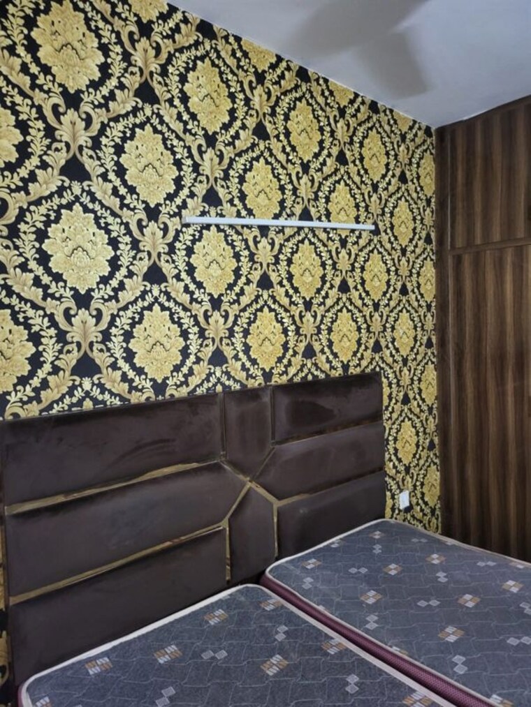 Bedroom, preet colony 1.5 Bedroom 1150 Sq.Ft. Apartment In Preet Colony Zirakpur 10435905
