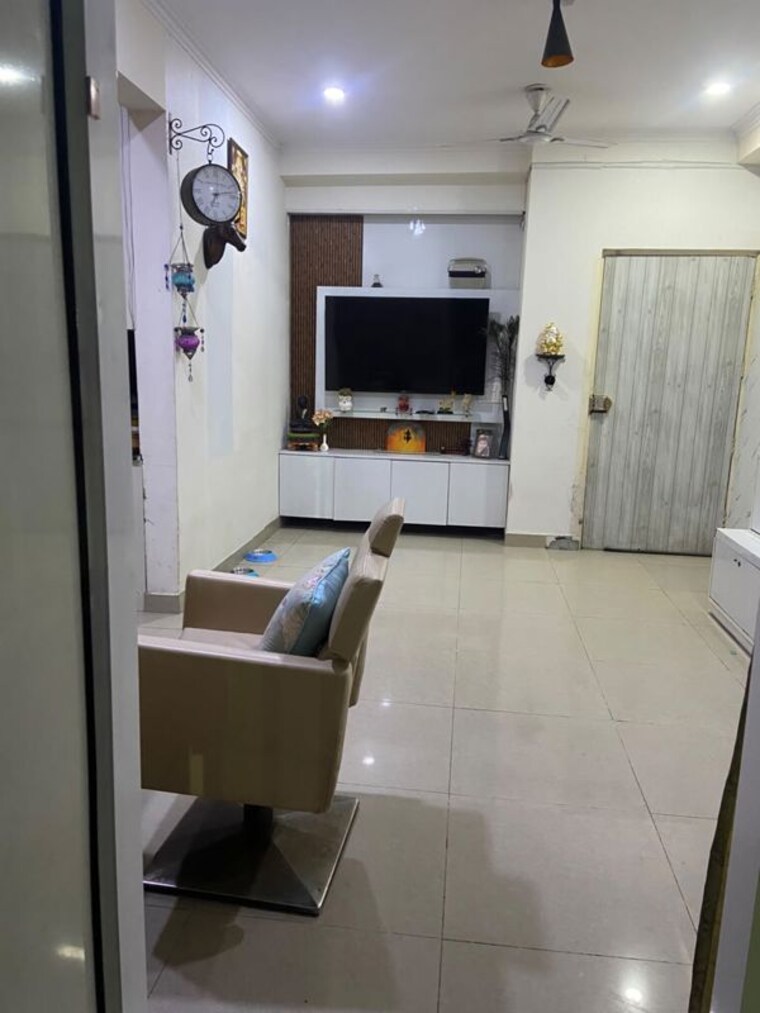 Dinning Area, gaur-city-2-12th-avenue 2.5 Bedroom 1255 Sq.Ft. Apartment In Sector 16c Greater Noida Greater Noida 10435921