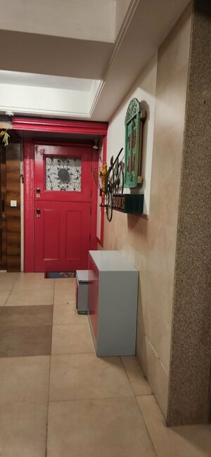 Furnished Amenities in 3 BHK Apartment at Hiranandani Estate Rodas Enclave, Ghodbunder Road – for Rent