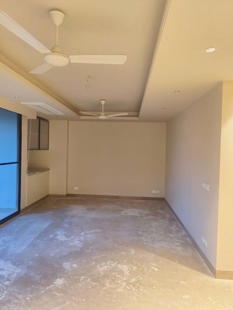 Room, chanakyapuri 3 Bedroom 375 Sq.Yd. Builder Floor In Chanakyapuri Delhi 10435948