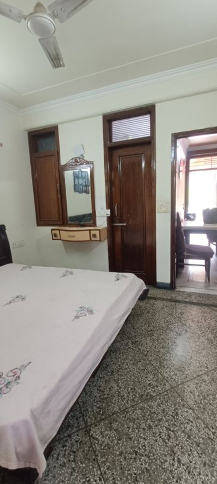 Bedroom, rohini sector 9 3 Bedroom 1300 Sq.Ft. Apartment In Rohini Sector 9 Delhi 10436010
