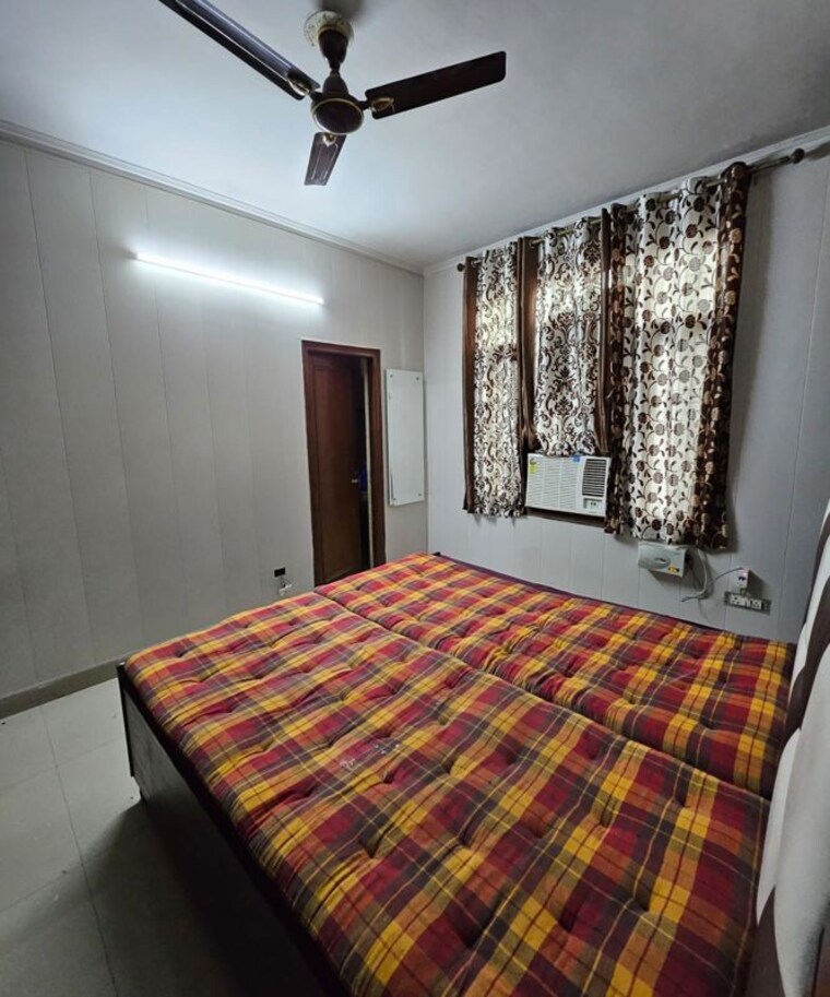 Bedroom, penta-homes 2 Bedroom 892 Sq.Ft. Apartment In Vip Road Zirakpur 10436019