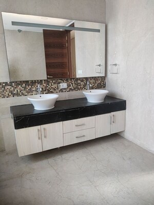 Bathroom in 3.5 BHK Apartment at M3M Golf Estate, Sector 65 – for Rent