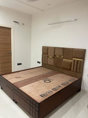 Bedroom in 3 BHK Builder Floor at Sector 11 – for Sale