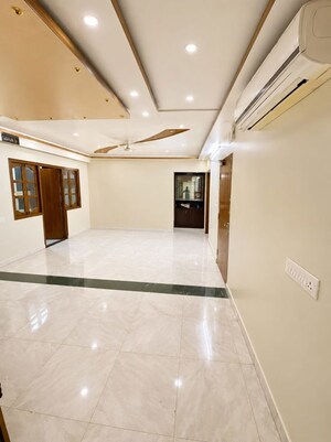 Building Lobby in  Showroom at Frazer Town – for Sale