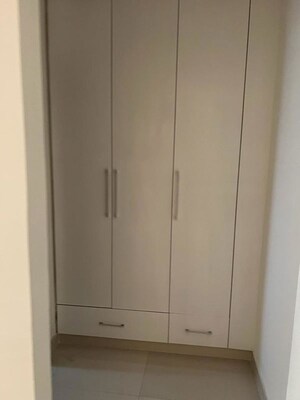 Building Lobby in 4 BHK Builder Floor at SS Mayfield Gardens, Sector 51 – for Rent