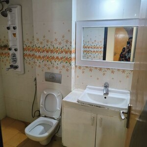 Bathroom in 4 BHK Apartment at Magarpatta Laburnum Park, Hadapsar – for Rent