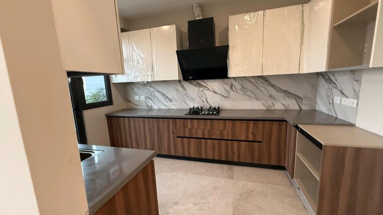 Bedroom, gulshan-avante 4 Bedroom 3200 Sq.Ft. Apartment In Sector 16b Greater Noida Greater Noida 10436082