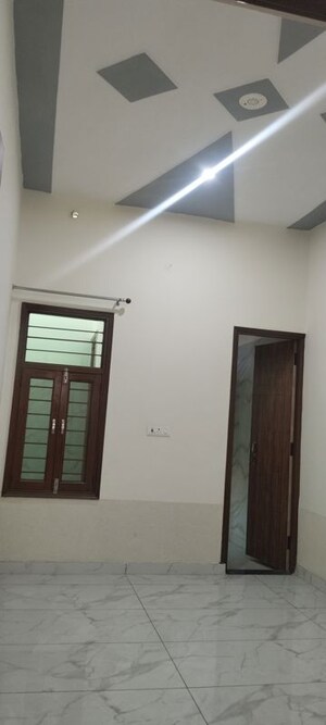 Room in 3 BHK Independent House at Salarpur Jalalpur – for Sale