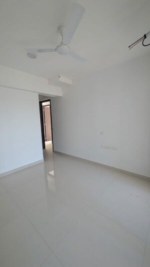 Room in 2 BHK Apartment at Sunteck City Avenue 4, Goregaon West – for Sale