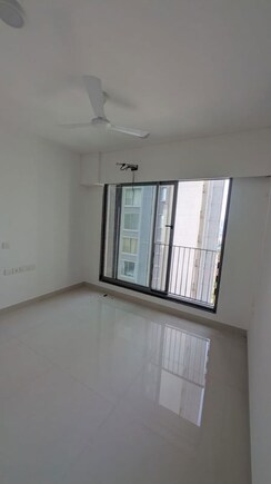 2 BHK + Store Room Apartment For Sale in Sunteck City Avenue 4