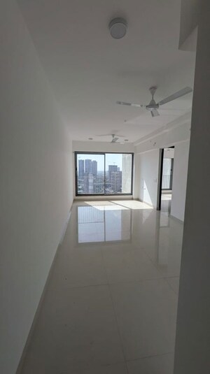 Room in 2 BHK Apartment at Sunteck City Avenue 4, Goregaon West – for Sale