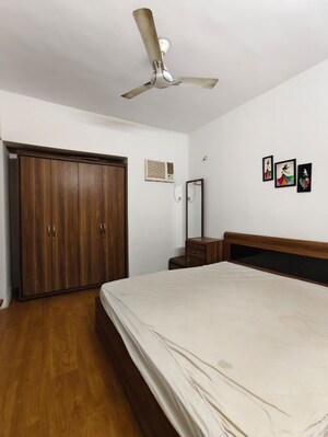 Bedroom in 2.5 BHK Apartment at Dombivli East – for Rent