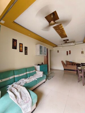 Bedroom in 2.5 BHK Apartment at Dombivli East – for Rent