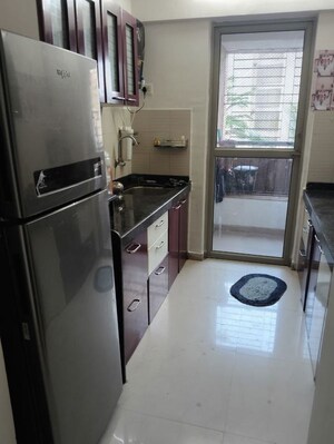 Bathroom in 2.5 BHK Apartment at Dombivli East – for Rent