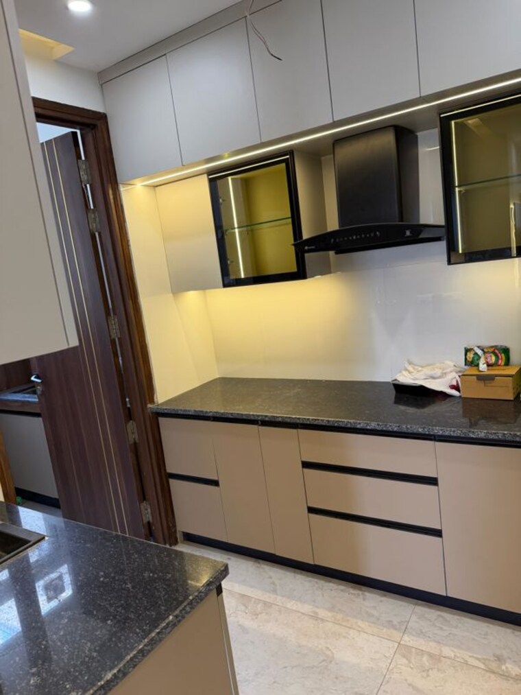 Kitchen, malwa-escon-primera 3 Bedroom 1650 Sq.Ft. Apartment In International Airport Road Zirakpur 10436109