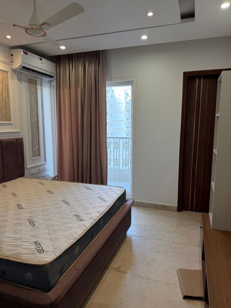 Bedroom, malwa-escon-primera 3 Bedroom 1650 Sq.Ft. Apartment In International Airport Road Zirakpur 10436109