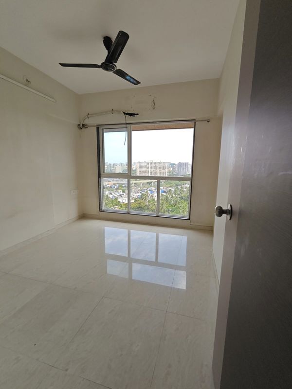 2 BHK + Store Room 600 Sq.Ft. Apartment in Veena Serene