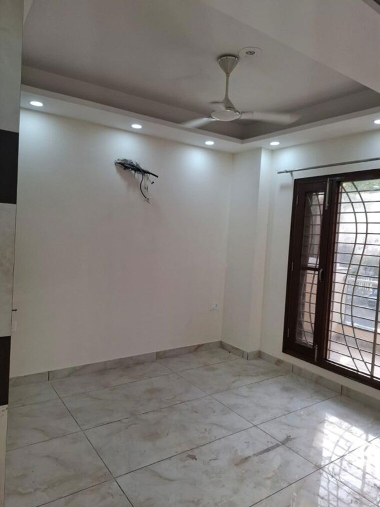 Room, emaar-palm-hills 3.5 Bedroom 2900 Sq.Ft. Apartment In Sector 77 Gurgaon 10436173