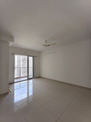 Room in 2 BHK Apartment at Godrej Emerald, Ghodbunder Road – for Rent