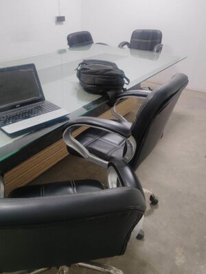 Furnished Amenities in  Office Space at Adihm Ithums Galleria, Alpha Ii Greater Noida – for Sale