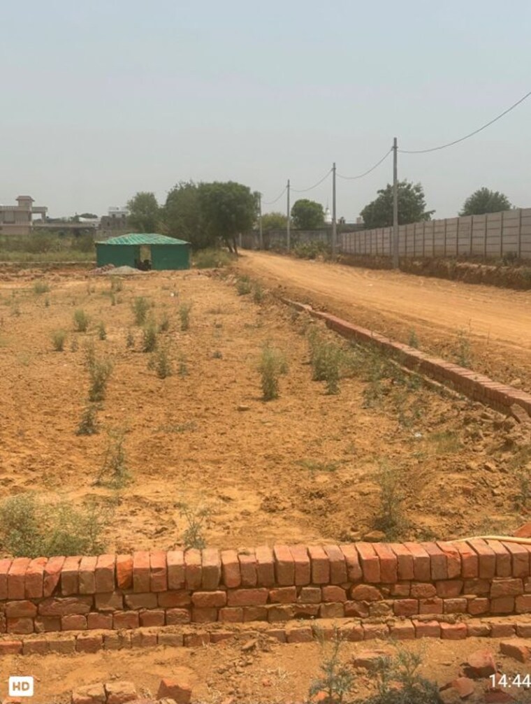 undefined, upsidc site b  100 Sq.Yd. Plot In Upsidc Site B Greater Noida 10435980