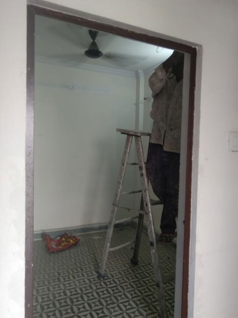 Bathroom, kishangarh 2 Bedroom 800 Sq.Ft. Builder Floor In Kishangarh Delhi 10436227
