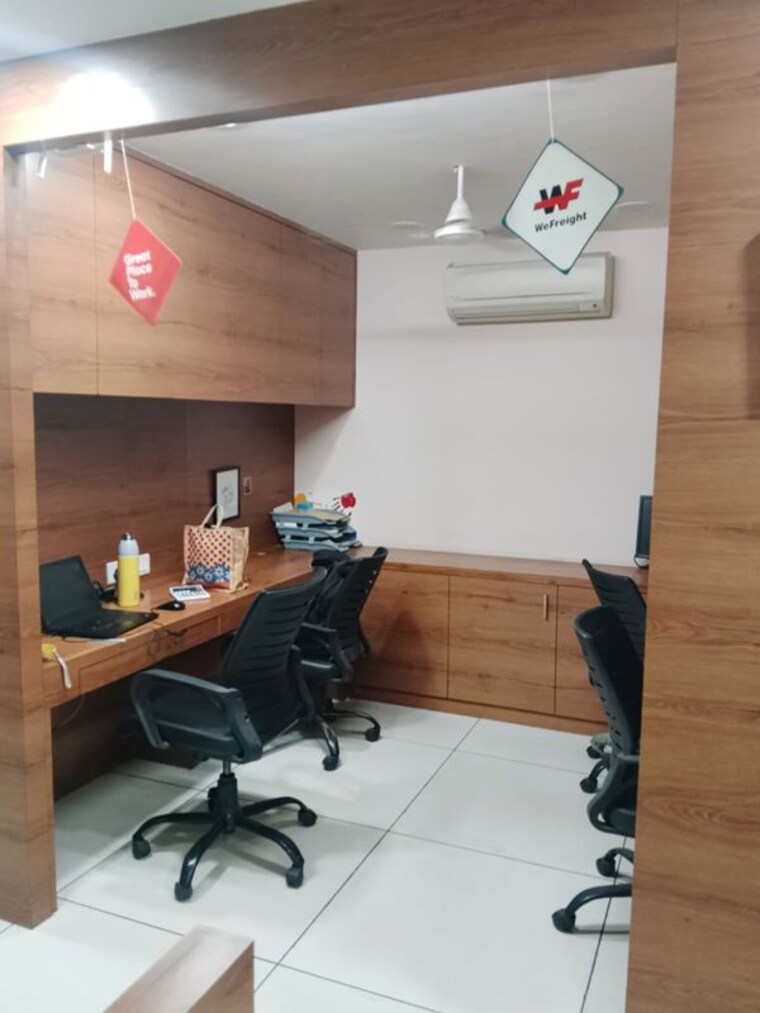 Team Area, vastrapur Commercial Office Space 1042 Sq.Ft. In Vastrapur Ahmedabad 10436253