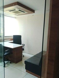 Office Space For Rent in Vastrapur