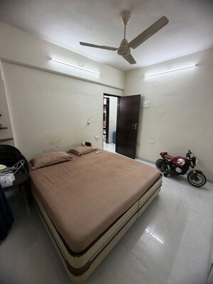 Bedroom in 2 BHK Apartment at Bhagya Apartments, Andheri West – for Rent