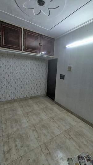 2 BHK Builder Floor For Rent in Pitampura