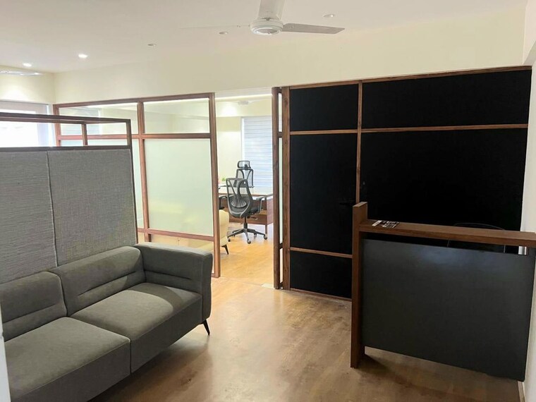 Room, shilp-epitome Commercial Office Space 856 Sq.Ft. In Bodakdev Ahmedabad 10436323