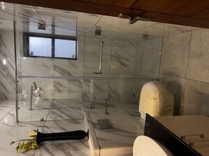 Team Area in 3 BHK Builder Floor at South Mullanpur – for Sale