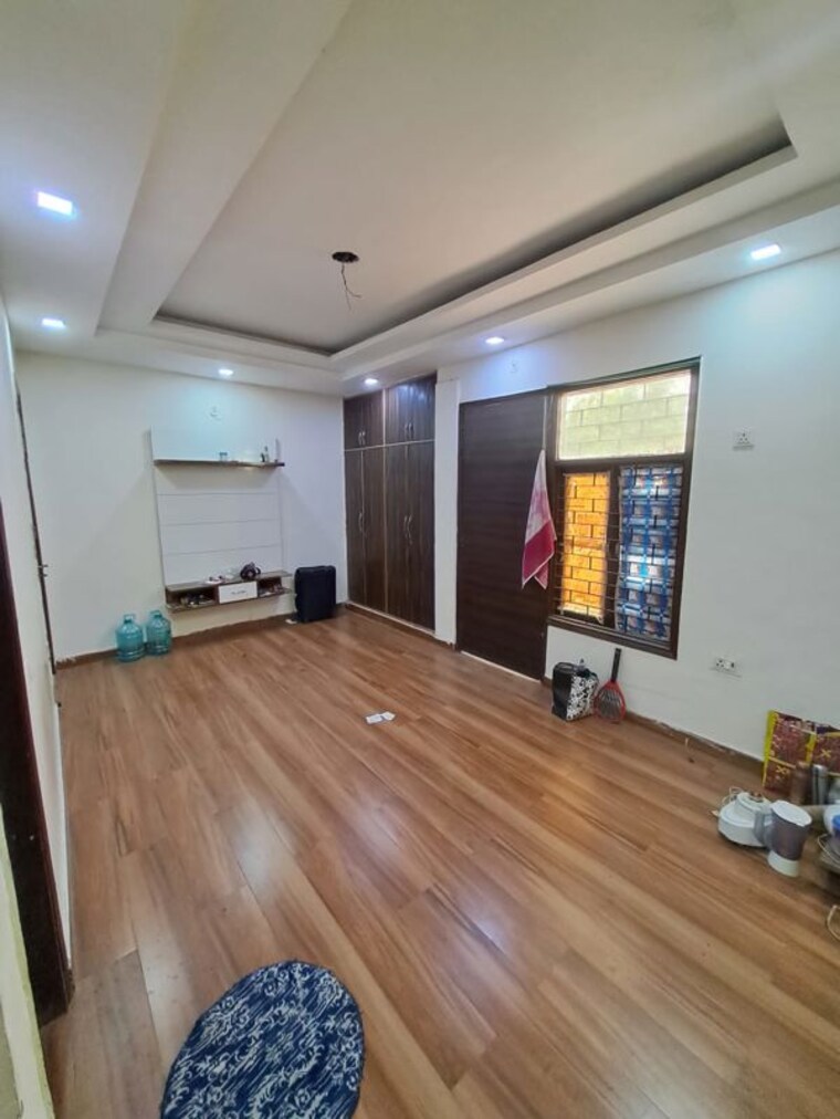 Bedroom, rohini sector 28 4 Bedroom 1500 Sq.Ft. Builder Floor In Rohini Sector 28 Delhi 10436386