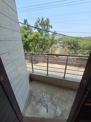 Balcony in 4 BHK Builder Floor at Rohini Sector 28 – for Rent
