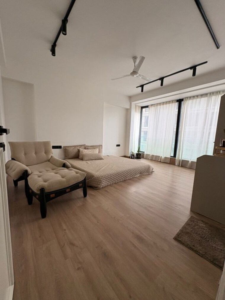 Bedroom, shivraj-height 3.5 Bedroom 2000 Sq.Ft. Apartment In Khar West Mumbai 10436388