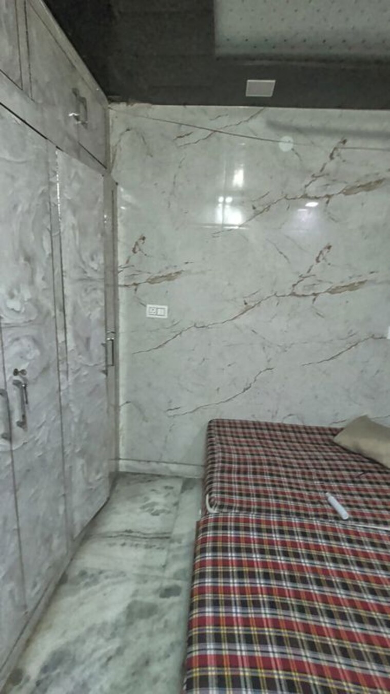Bathroom, pitampura 2 Bedroom 800 Sq.Ft. Builder Floor In Pitampura Delhi 10436405