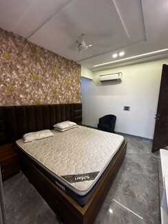 1 BHK Builder Floor For Rent in Sector 52