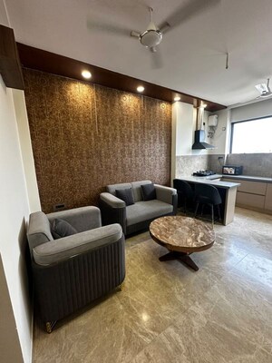 Living Room in 1 BHK Builder Floor at Sector 52 – for Rent