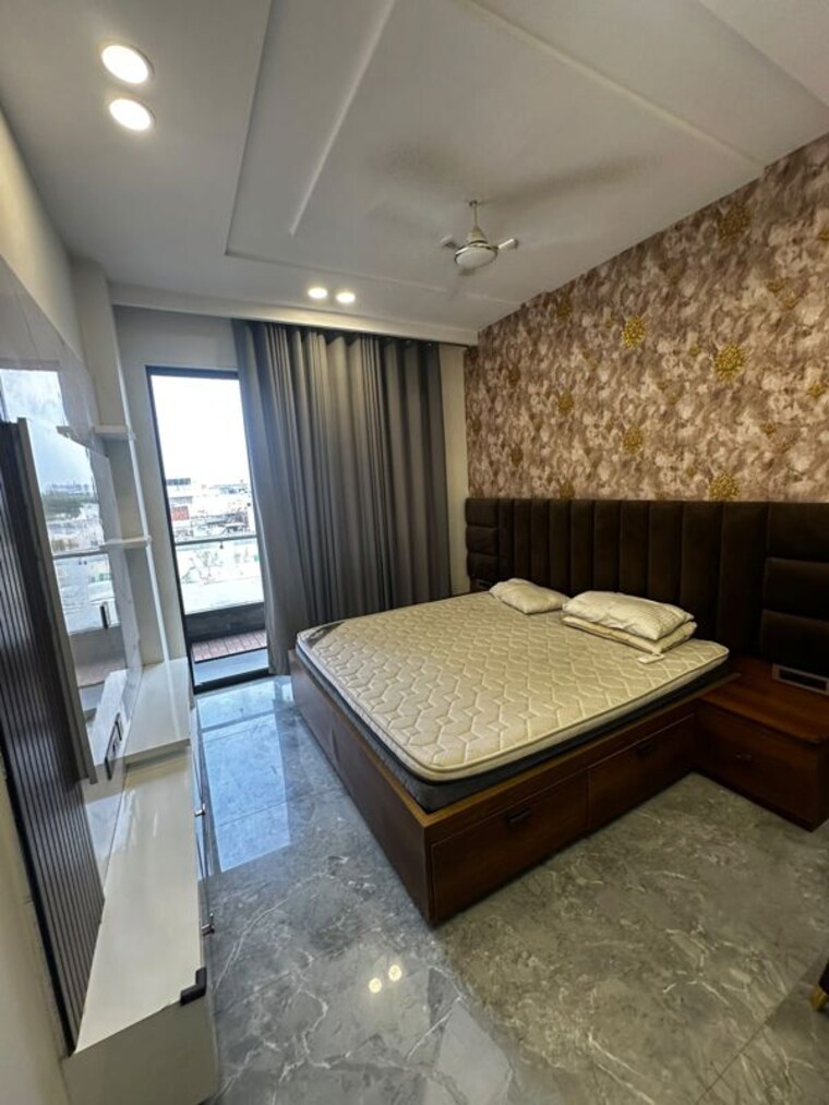 Bedroom, sector 52 1 Bedroom 350 Sq.Ft. Builder Floor In Sector 52 Gurgaon 10436397