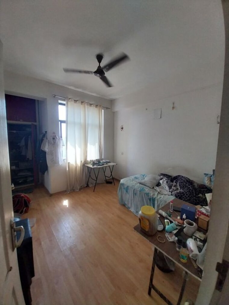 Living Room, nimbus-express-park-view-ii 3 Bedroom 1495 Sq.Ft. Apartment In Chi V Greater Noida Greater Noida 10436392