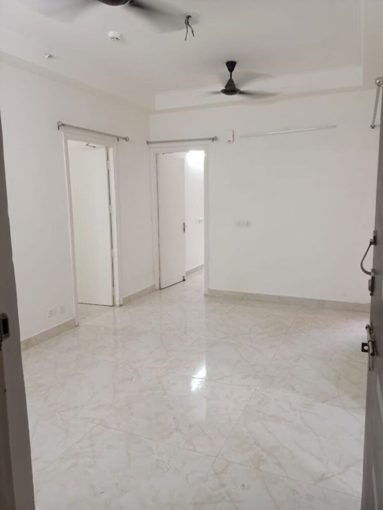 Room, gaurs-siddhartham 2 Bedroom 955 Sq.Ft. Apartment In Siddharth Vihar Ghaziabad 10436460