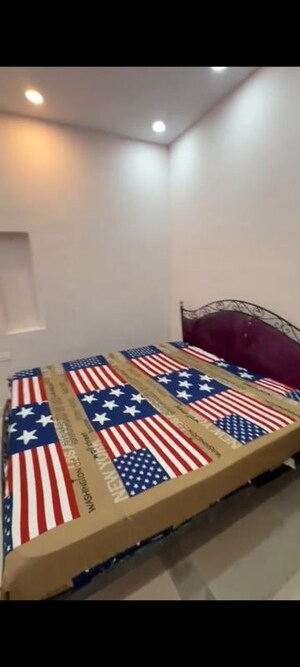 Bedroom in 2 BHK Builder Floor at Pitampura – for Rent