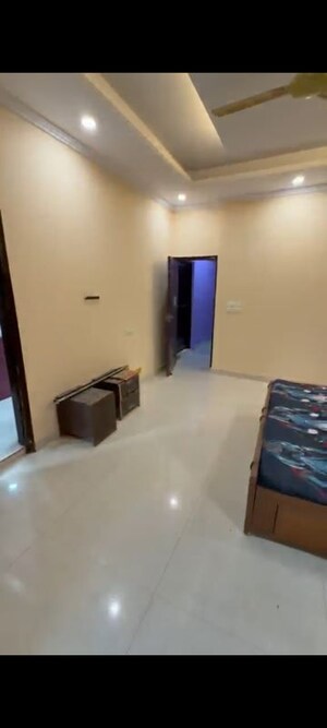 Living Room in 2 BHK Builder Floor at Pitampura – for Rent