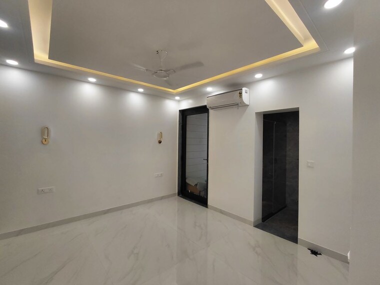 Room, vasant kunj 4 Bedroom 1800 Sq.Ft. Apartment In Vasant Kunj Delhi 10436486